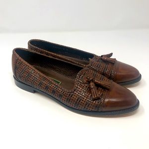 COLE HAAN Leather Woven Loafer Size 8